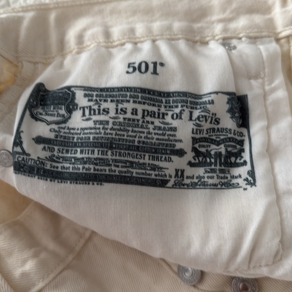 Levi’s 501 Give Me Butterflies High Rise Denim Shorts 29 - Picture 9 of 11